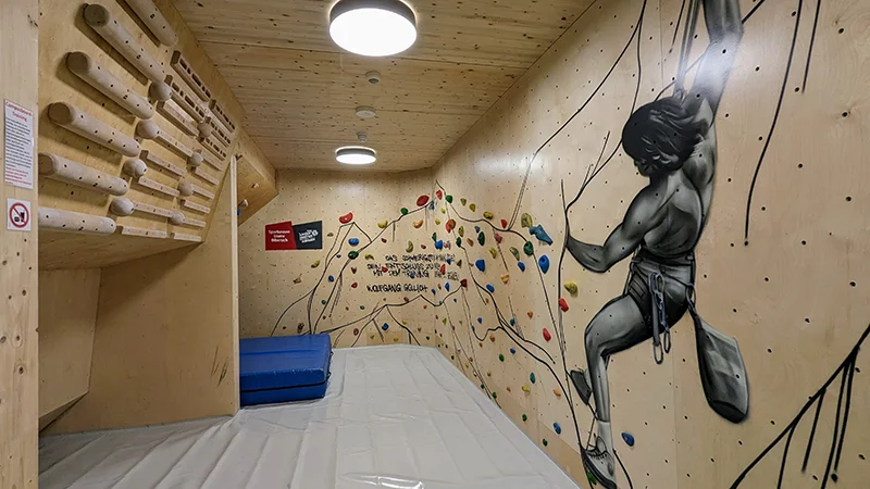 Trainingsbereich Boulderraum
